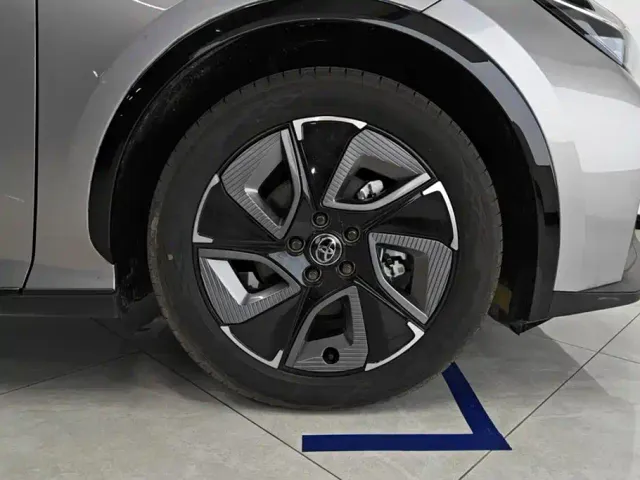 Toyota bZ3 — Фото автомобиля 6