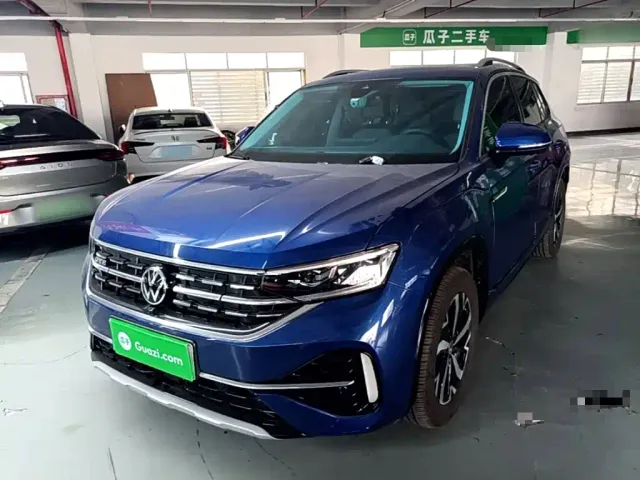 Фотография автомобиля — Volkswagen Tayron GTE Plug-in Hybrid