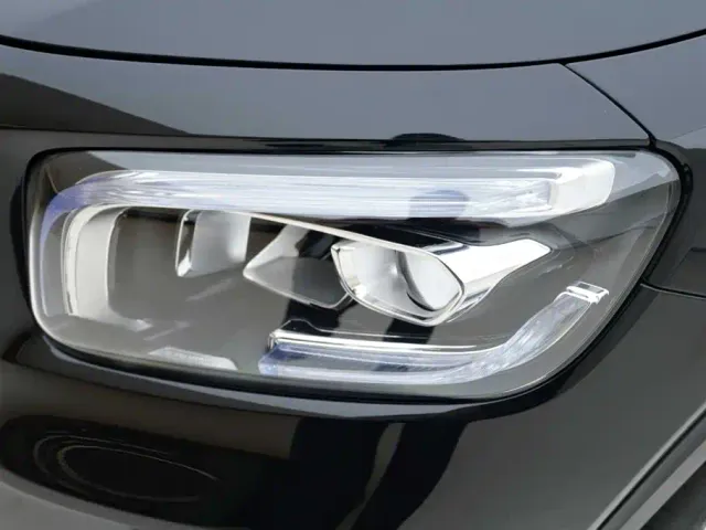 Mercedes-Benz GLB-Class — Фото автомобиля 12