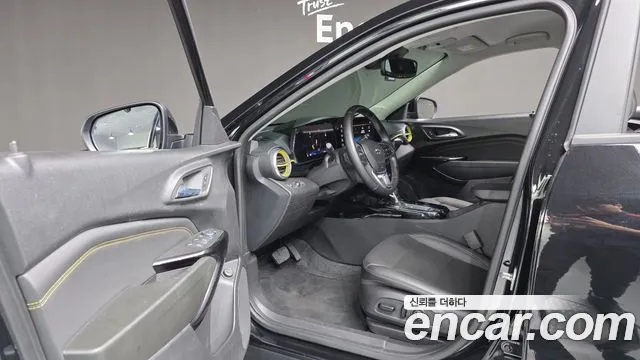 ChevroletGMDaewoo Trax Trax Кроссовер — Фото автомобиля 10