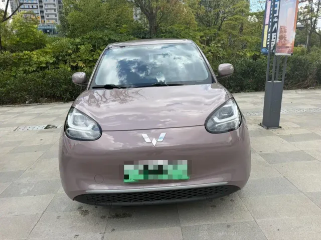 Wuling Bingo — Фото автомобиля 2