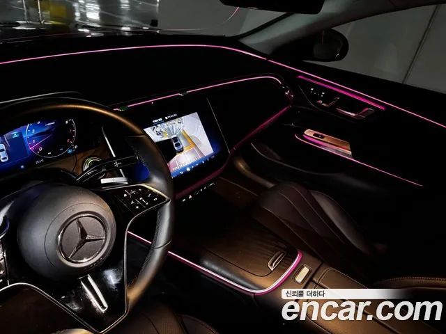 Mercedes-Benz E-Class — Фото автомобиля 12