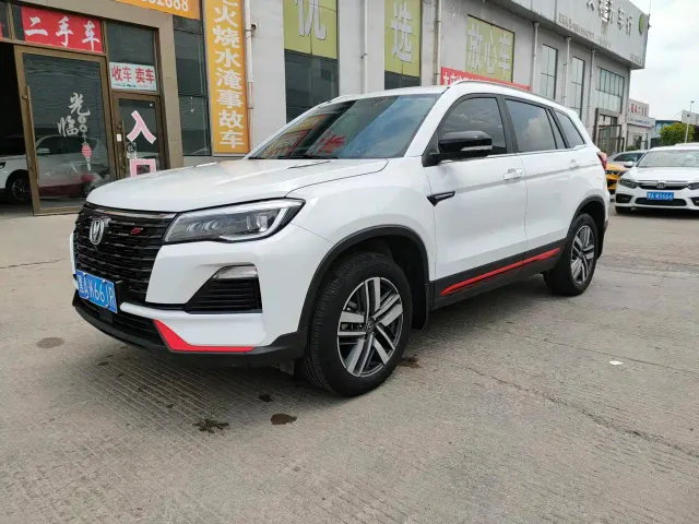 Фотография автомобиля — Changan CS75