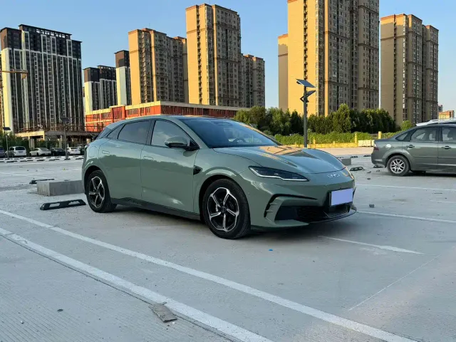 BYD Seal 06 GT — Фото автомобиля 3