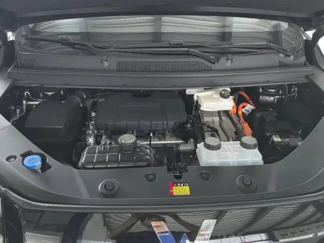 Wuling Starlight 730 — Фото автомобиля 10