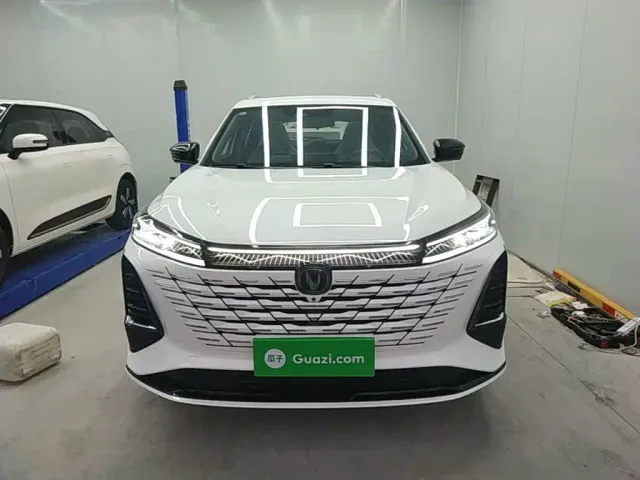 Changan CS75 Plus — Фото автомобиля 2