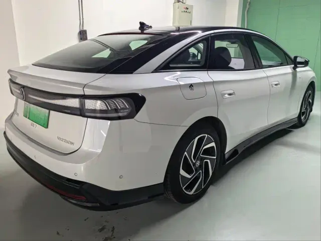 Volkswagen ID.7 Vizzion — Фото автомобиля 3