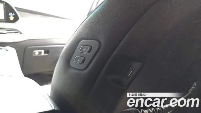 Hyundai Palisade Palisade Дизель 2.2 2WD — Фото автомобиля 25