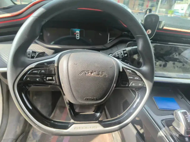 Dongfeng Yixuan MAX — Фото автомобиля 6