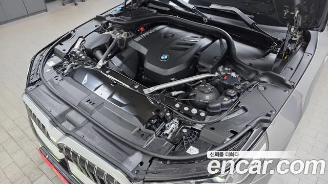 BMW 5 Series G60 — Фото автомобиля 6