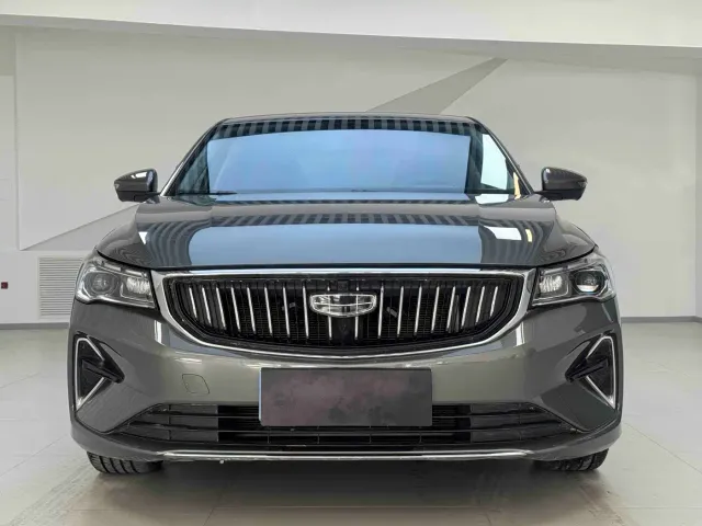 Geely Emgrand — Фото автомобиля 2