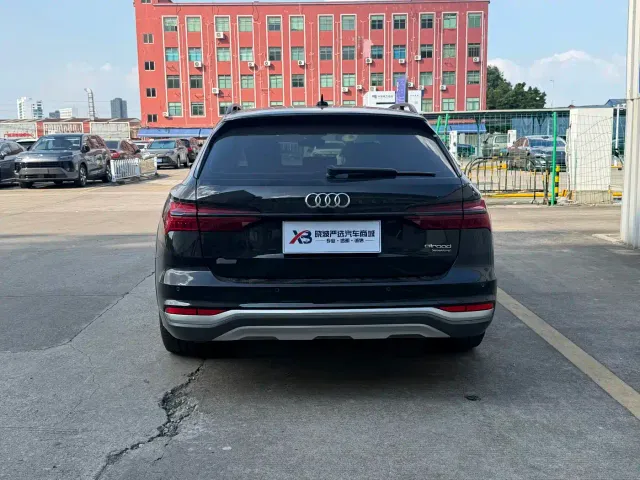 Audi A6 — Фото автомобиля 6