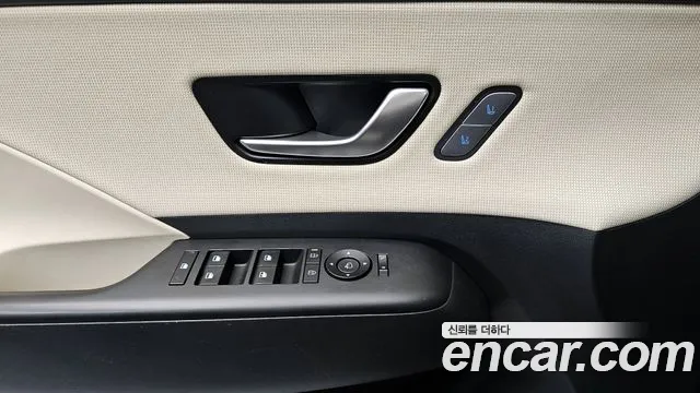 Hyundai Kona Kona (SX2) Бензин 1.6 турбо 2WD — Фото автомобиля 13
