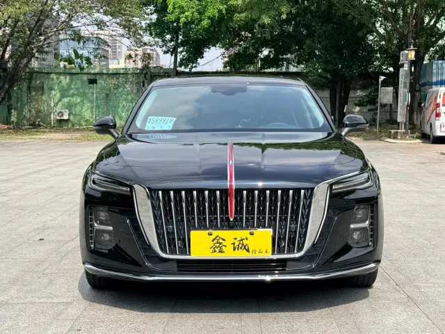 Hongqi H5 — Фото автомобиля 3