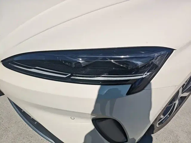 BYD Seal 07 DM-i — Фото автомобиля 23