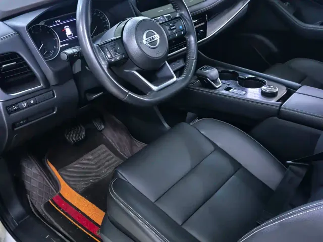 Nissan X-Trail — Фото автомобиля 5