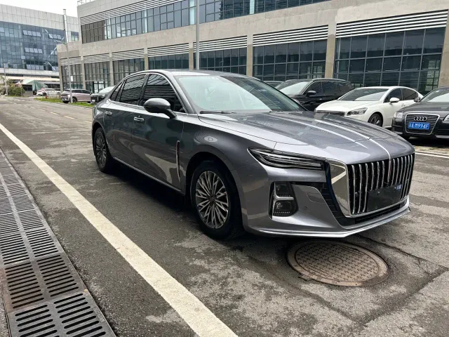 Hongqi H5 — Фото автомобиля 3