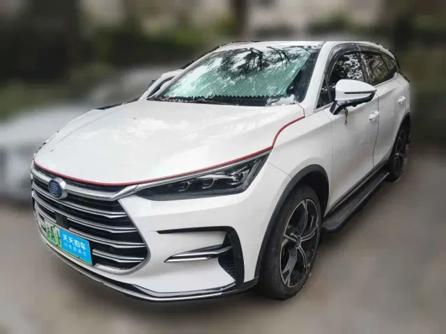 Фотография автомобиля — BYD Tang