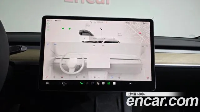 Tesla Model Y — Фото автомобиля 20