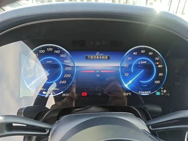 Mercedes-Benz EQS — Фото автомобиля 11