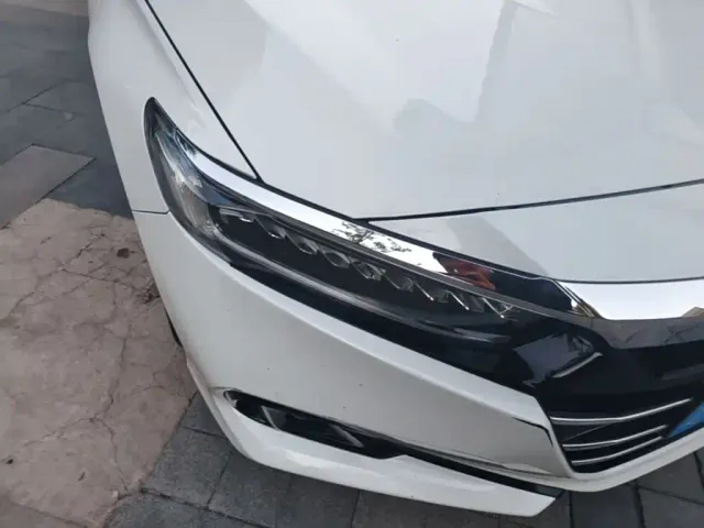 Honda Accord — Фото автомобиля 8