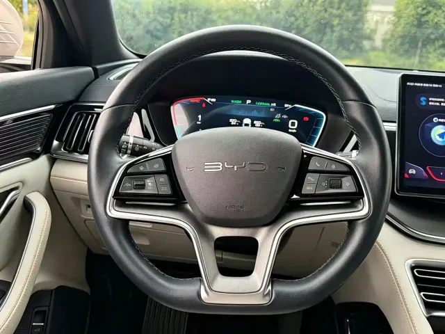 BYD Song PLUS — Фото автомобиля 15