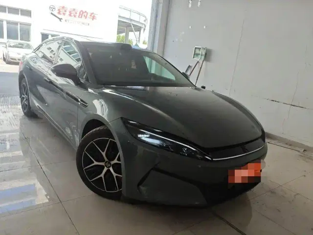 BYD Han L — Фото автомобиля 2