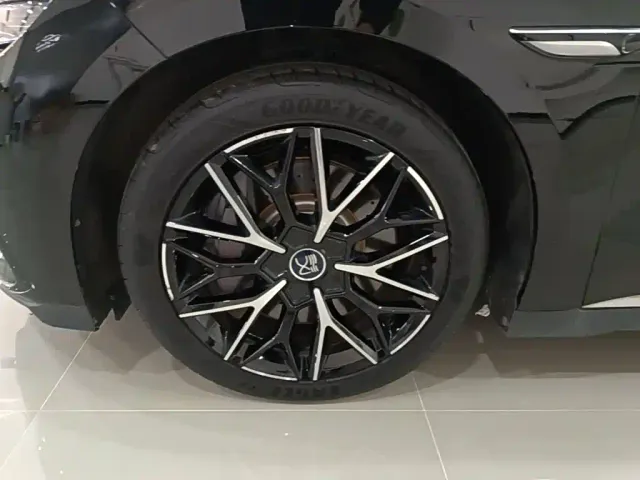 BYD Han — Фото автомобиля 22