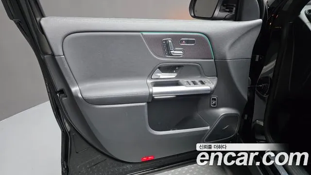 Mercedes-Benz EQA H243 — Фото автомобиля 24