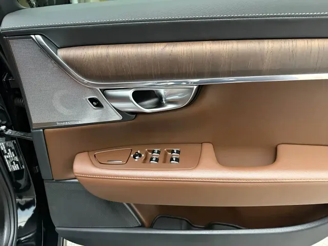 Volvo S90 — Фото автомобиля 15