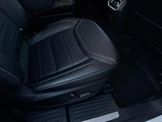 Ford Explorer — Фото автомобиля 13