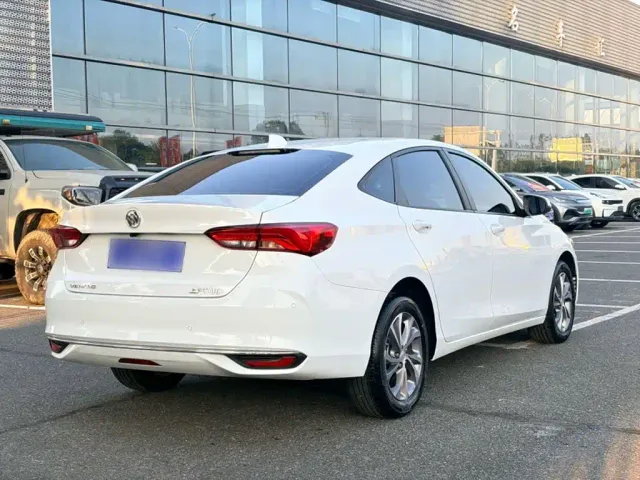 Buick Verano — Фото автомобиля 11