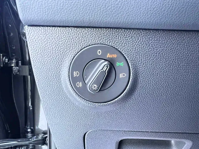 Volkswagen Tharu — Фото автомобиля 9