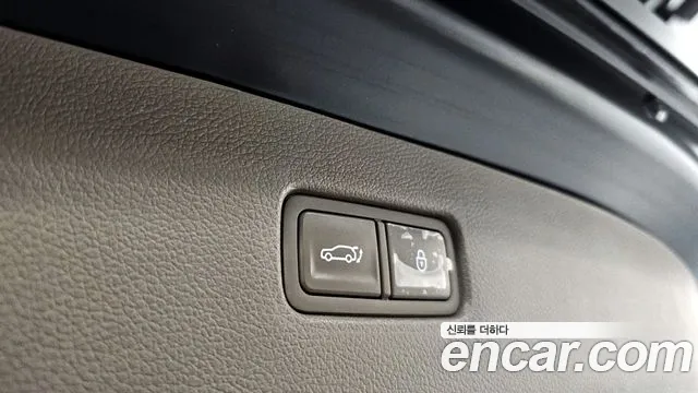 Genesis GV80 2.5T Бензин AWD — Фото автомобиля 16