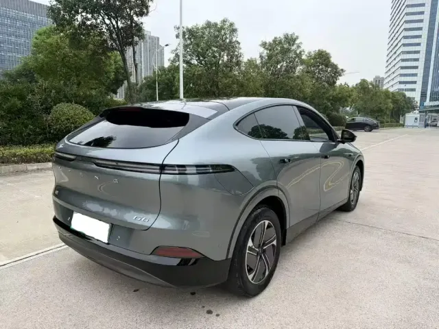 Xpeng G6 — Фото автомобиля 8