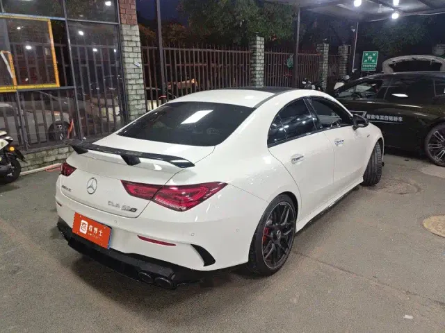 Mercedes-Benz CLA-Class AMG — Фото автомобиля 9