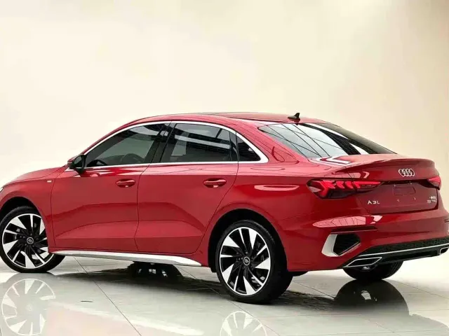 Audi A3 — Фото автомобиля 3