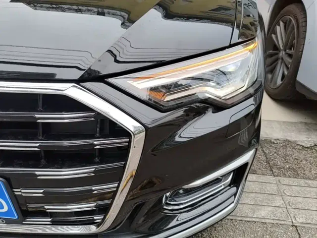 Audi A6L — Фото автомобиля 23