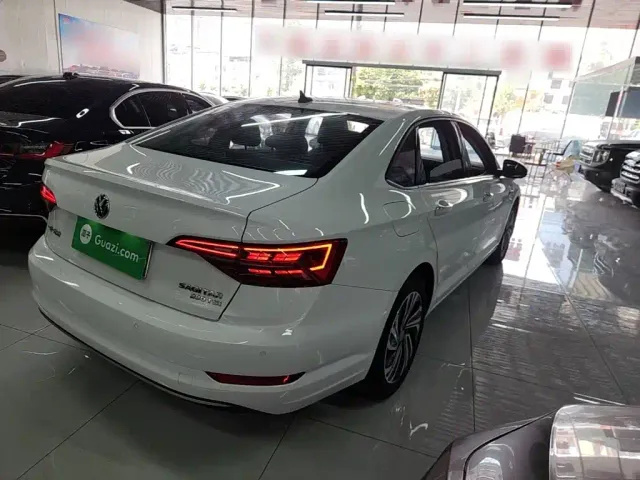 Volkswagen Sagitar — Фото автомобиля 6
