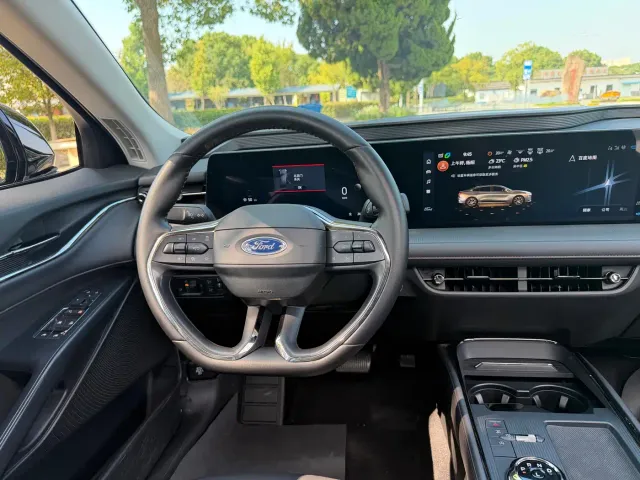Ford Mondeo — Фото автомобиля 21