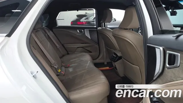 Kia K8 K8 Hybrid — Фото автомобиля 17