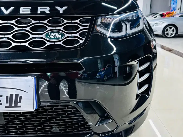 Land Rover Discovery Sport — Фото автомобиля 8