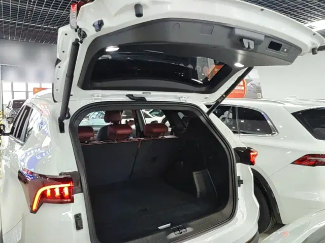 Jetour X70 Plus — Фото автомобиля 14