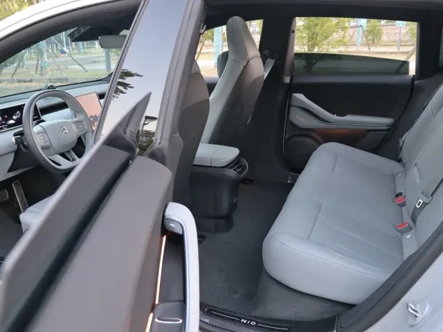 Nio ET5 Touring — Фото автомобиля 14