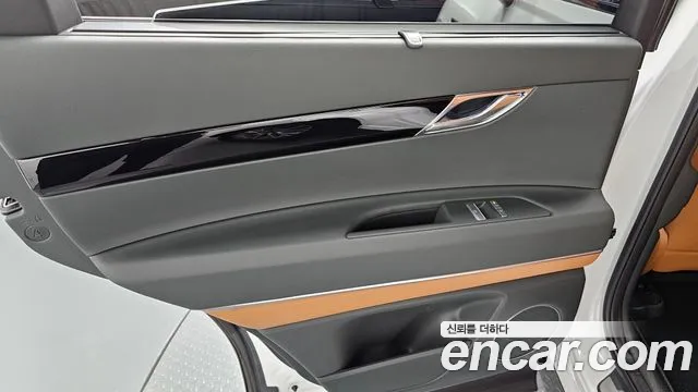 Genesis GV80 — Фото автомобиля 14