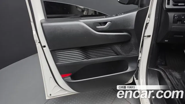 Hyundai Staria Staria L3.5 Карго 3 места — Фото автомобиля 22
