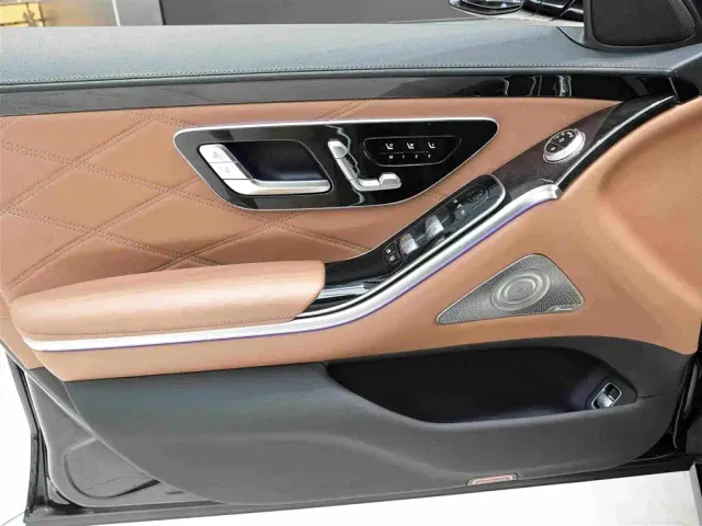 Mercedes-Benz Maybach S-Class — Фото автомобиля 17