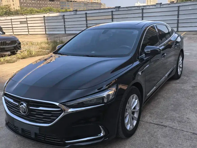 Фотография автомобиля — Buick LaCrosse