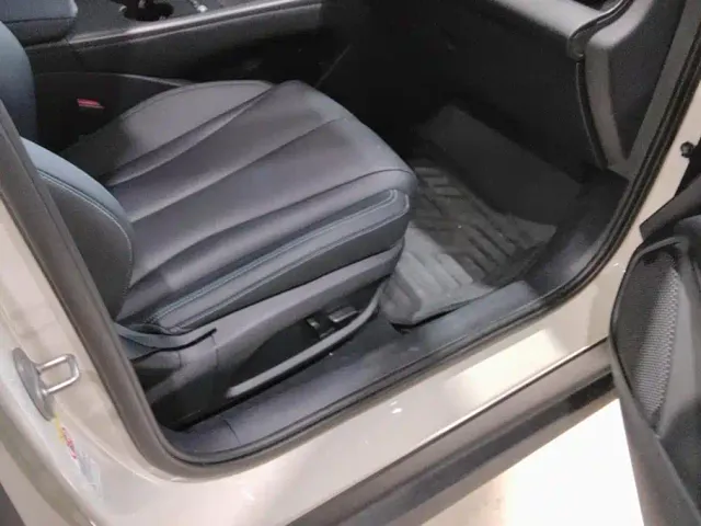 BYD Seal 06 — Фото автомобиля 8