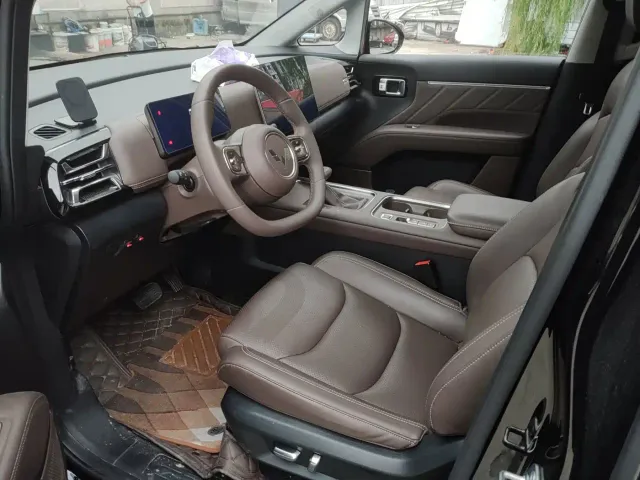 Wuling Starlight 730 — Фото автомобиля 9